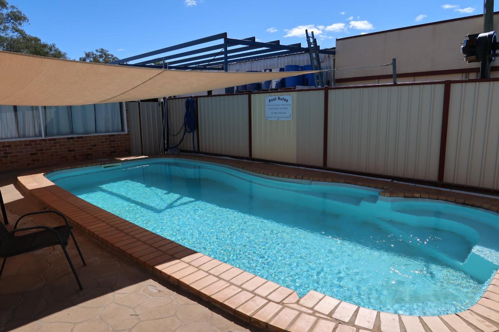 Charleville Waltzing Matilda Motor Inn Exterior photo